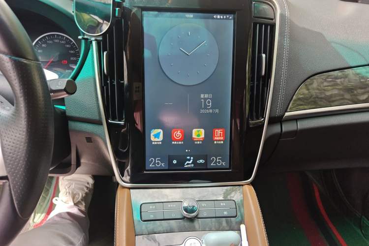 Used BYD Qin New Energy 2017 1.5T Luxury Model Audio And AC Panel