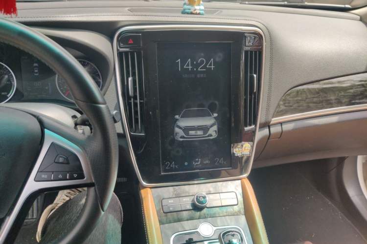 Used BYD Qin New Energy 2017 1.5T Luxury Model Audio And AC Panel