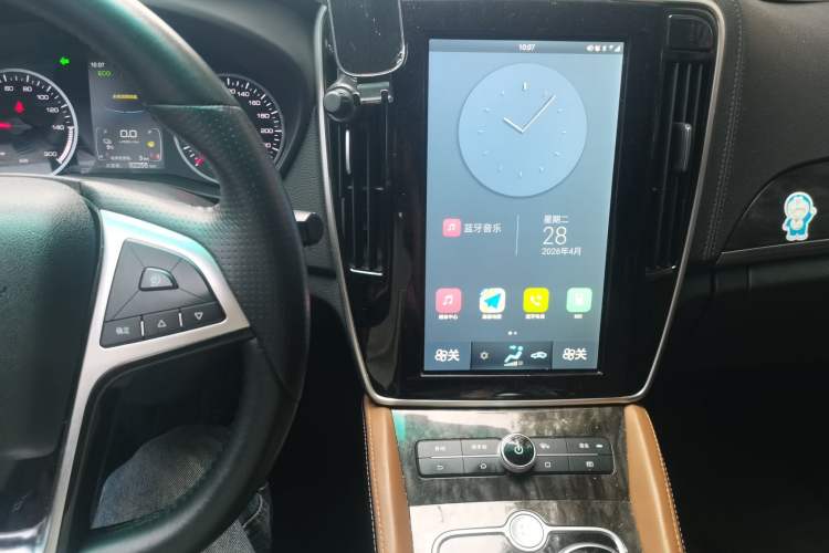 Used BYD Qin New Energy 2017 1.5T Luxury Model Audio And AC Panel
