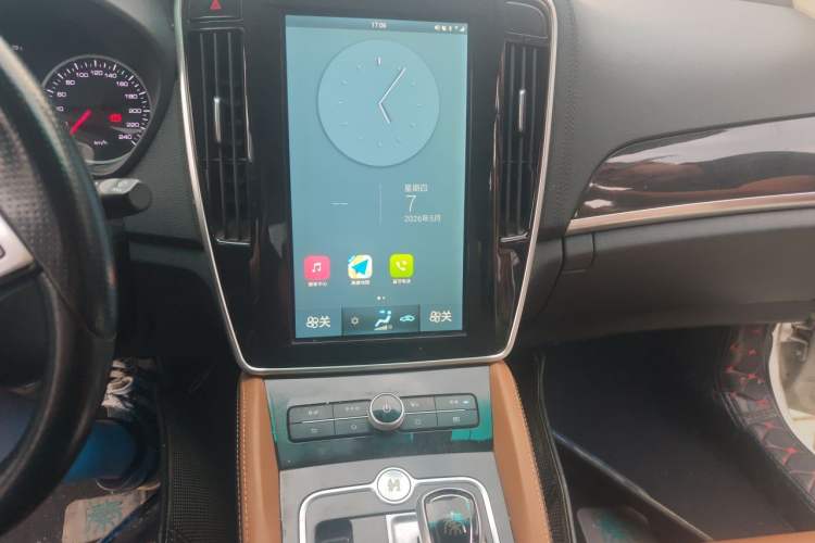 Used BYD Qin New Energy 2017 1.5T Luxury Model Audio And AC Panel