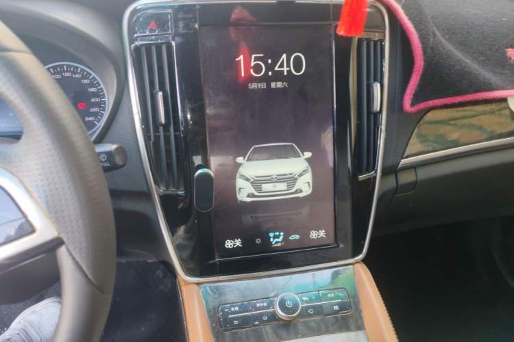 Used BYD Qin New Energy 2017 1.5T Luxury Model Audio And AC Panel