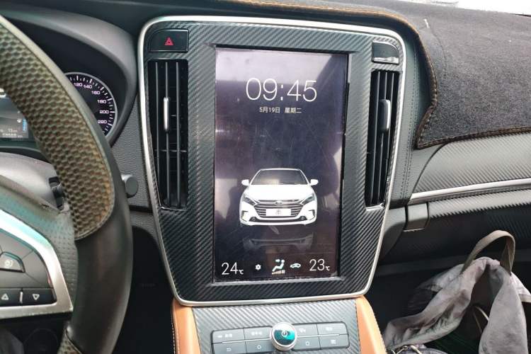 Used BYD Qin New Energy 2017 1.5T Luxury Model Audio And AC Panel