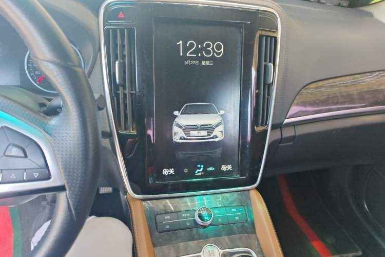 Used BYD Qin New Energy 2017 1.5T Luxury Model Audio And AC Panel