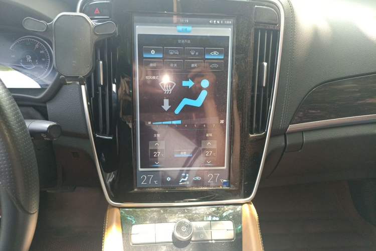 Used BYD Qin New Energy 2017 1.5T Luxury Model Audio And AC Panel