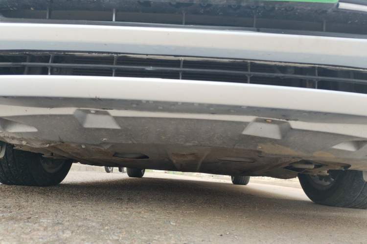 Used BYD Qin New Energy 2017 Qin 1.5T 100 Chassis Front