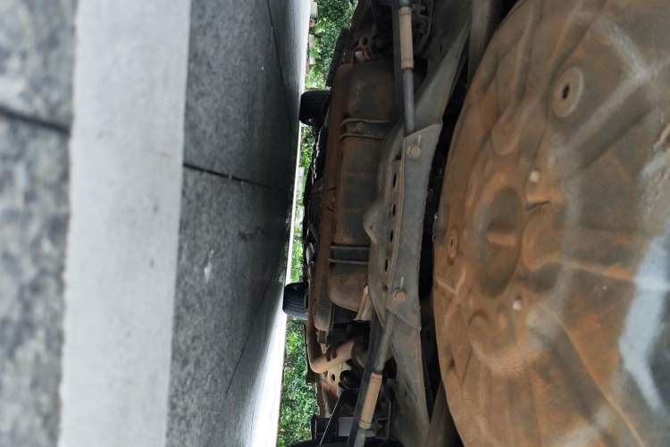 Used BYD Qin New Energy 2017 1.5T Luxury Model Chassis Rear