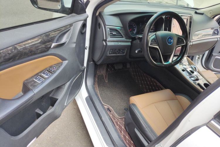 Used BYD Qin New Energy 2017 1.5T Luxury Model Driver Seat