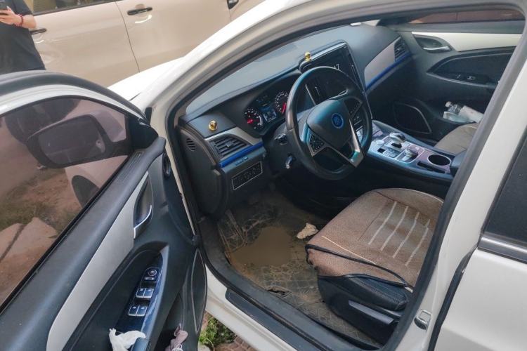 Used BYD Qin New Energy 2017 Qin 1.5T 100 Driver Seat