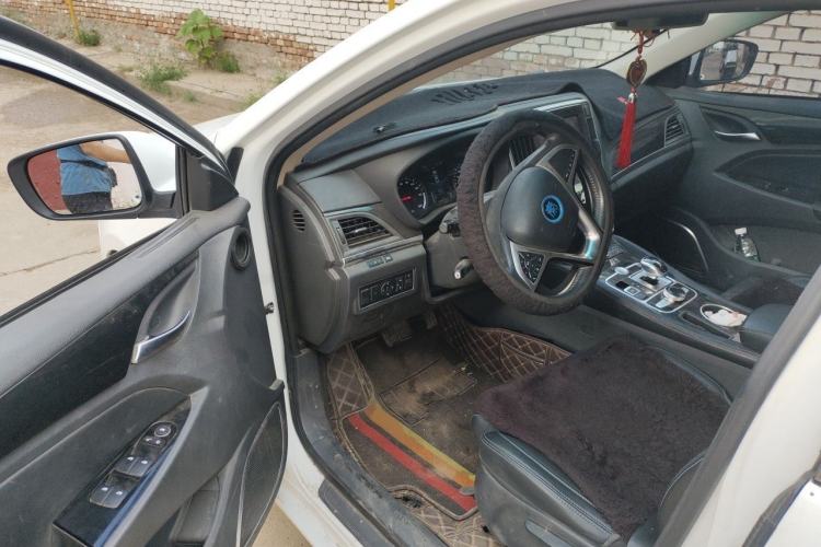 Used BYD Qin New Energy 2017 Qin 1.5T 100 Driver Seat