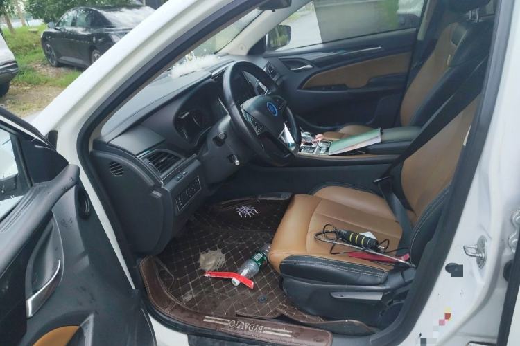 Used BYD Qin New Energy 2017 1.5T Luxury Model Driver Seat