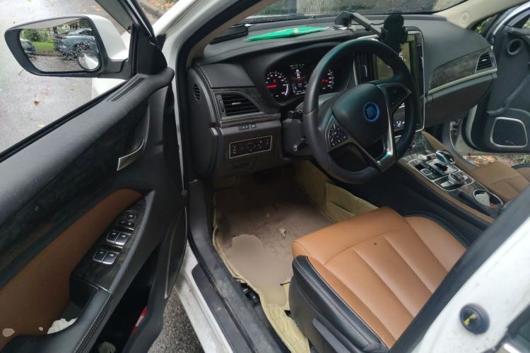 Used BYD Qin New Energy 2017 1.5T Luxury Model Driver Seat