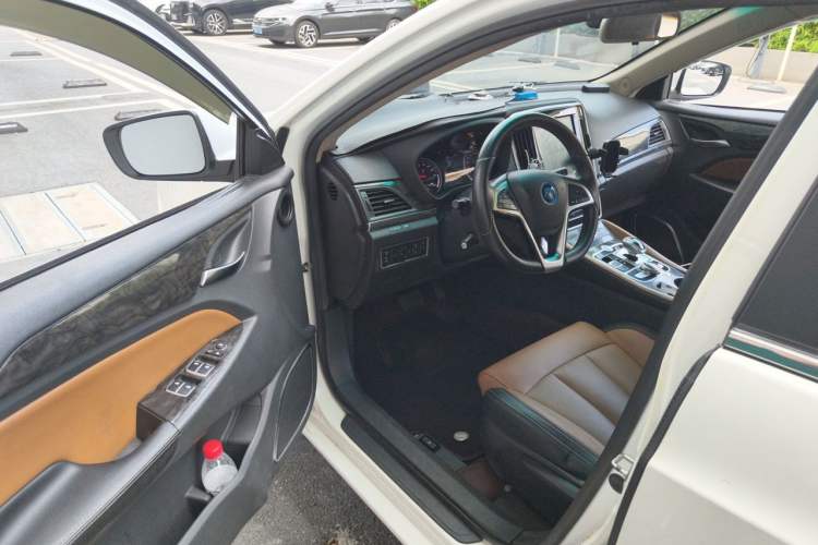 Used BYD Qin New Energy 2017 1.5T Luxury Model Driver Seat