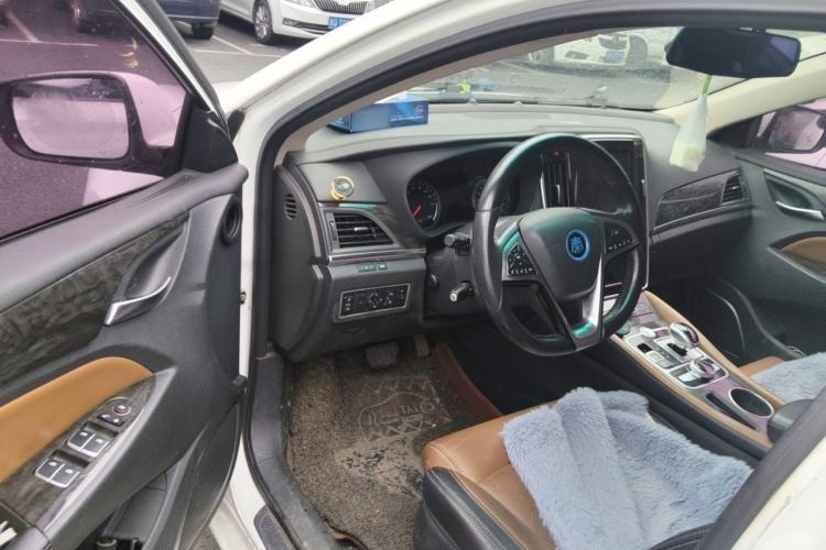 Used BYD Qin New Energy 2017 1.5T Luxury Model Driver Seat