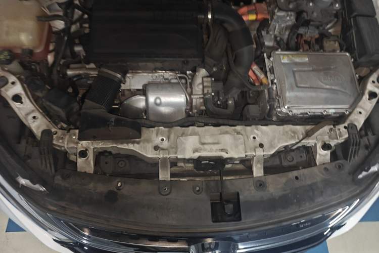 Used BYD Qin New Energy 2017 1.5T Luxury Model Engine Bay