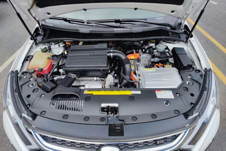 Used BYD Qin New Energy 2017 1.5T Luxury Model Engine Bay