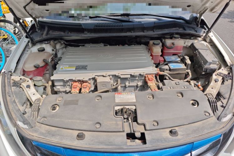 Used BYD Qin New Energy 2017 Qin EV300 Flagship Model Engine Bay