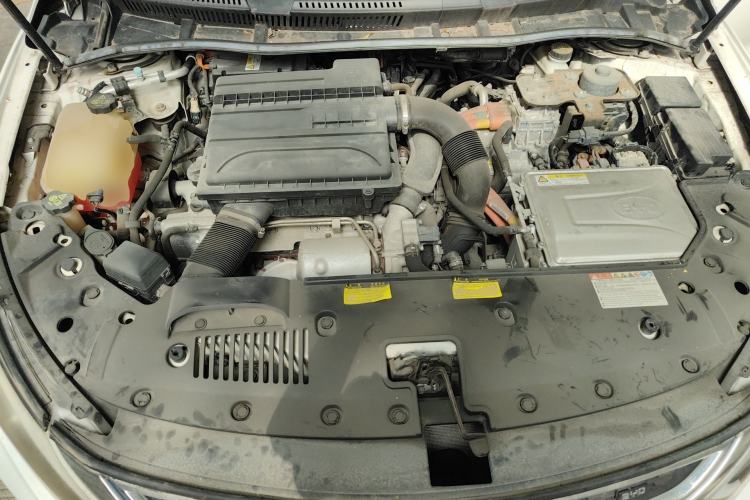 Used BYD Qin New Energy 2017 1.5T Luxury Model Engine Bay