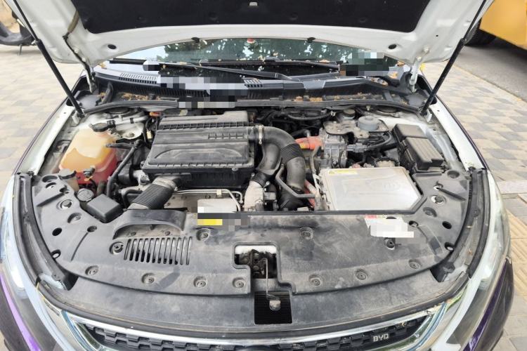 Used BYD Qin New Energy 2017 1.5T Luxury Model Engine Bay