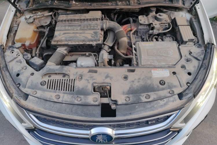 Used BYD Qin New Energy 2017 Qin 1.5T 100 Engine Bay
