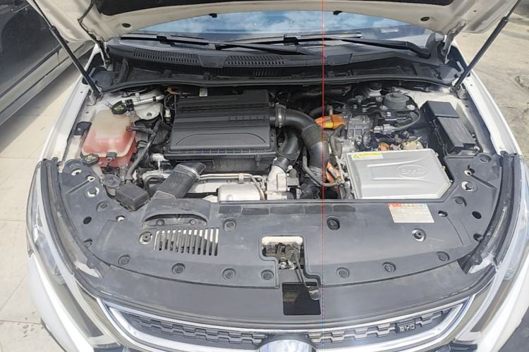 Used BYD Qin New Energy 2017 1.5T Luxury Model Engine Bay
