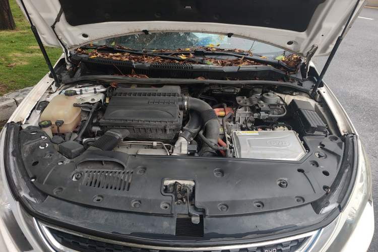 Used BYD Qin New Energy 2017 1.5T Luxury Model Engine Bay