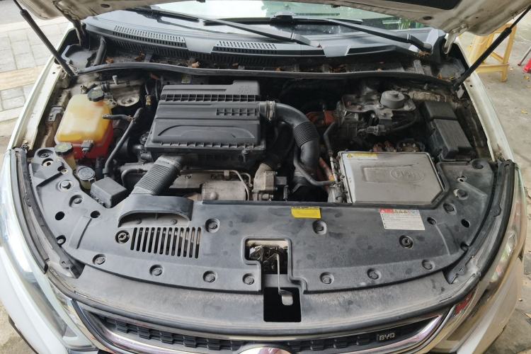 Used BYD Qin New Energy 2017 Qin 1.5T 100 Engine Bay