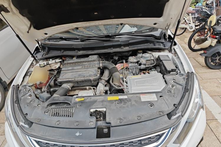 Used BYD Qin New Energy 2017 1.5T Luxury Model Engine Bay