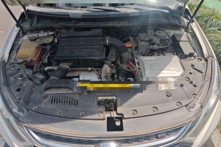 Used BYD Qin New Energy 2017 1.5T Luxury Model Engine Bay