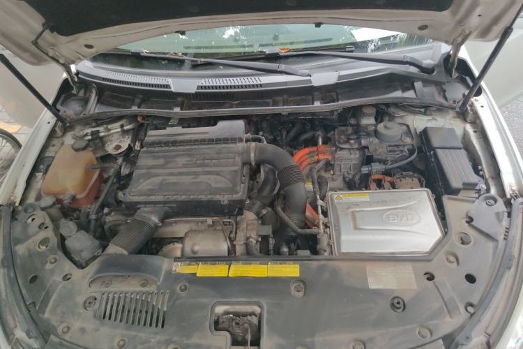 Used BYD Qin New Energy 2017 1.5T Luxury Model Engine Bay