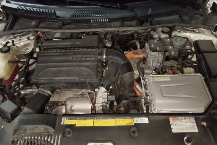 Used BYD Qin New Energy 2017 1.5T Luxury Model Engine Bay