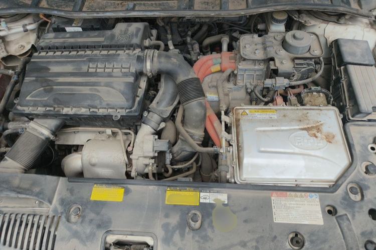 Used BYD Qin New Energy 2017 1.5T Luxury Model Engine Bay