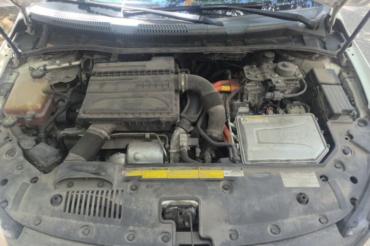 Used BYD Qin New Energy 2017 1.5T Luxury Model Engine Bay