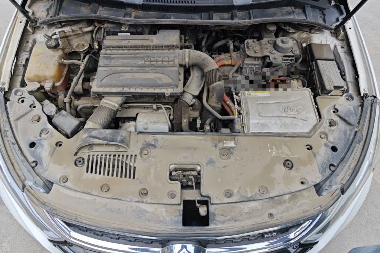 Used BYD Qin New Energy 2017 1.5T Luxury Model Engine Bay