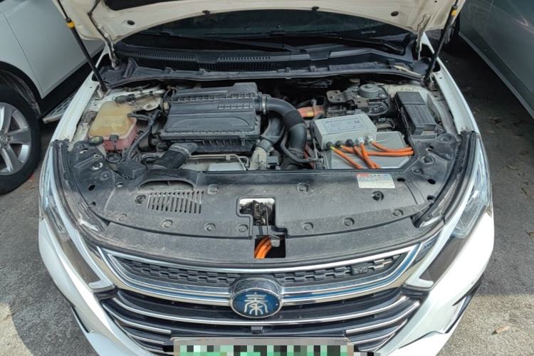 Used BYD Qin New Energy 2017 1.5T Luxury Model Engine Bay
