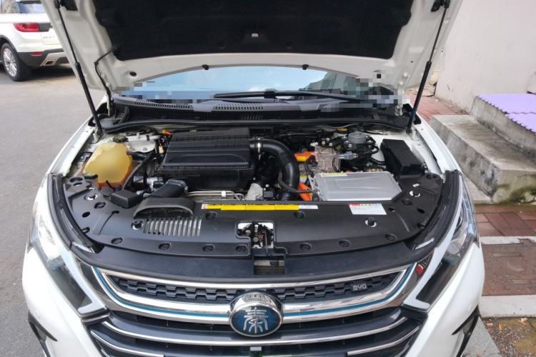 Used BYD Qin New Energy 2017 1.5T Luxury Model Engine Bay