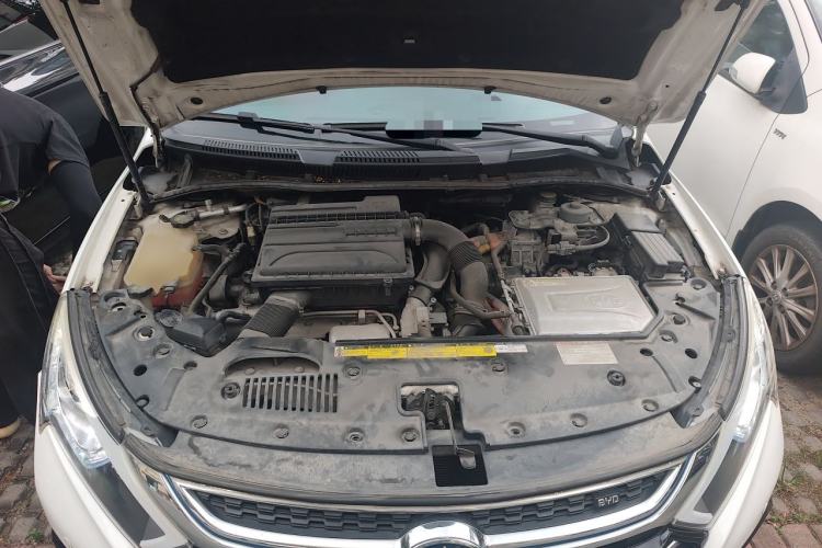 Used BYD Qin New Energy 2017 1.5T Luxury Model Engine Bay