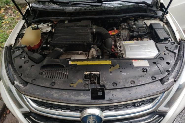 Used BYD Qin New Energy 2017 1.5T Luxury Model Engine Bay