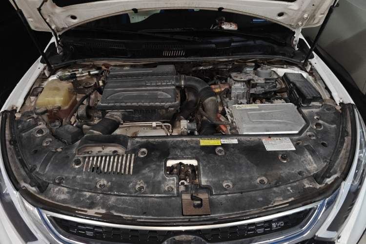 Used BYD Qin New Energy 2017 1.5T Luxury Model Engine Bay