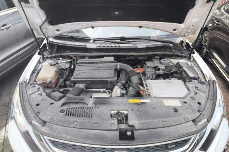 Used BYD Qin New Energy 2017 Qin 1.5T 100 Engine Bay