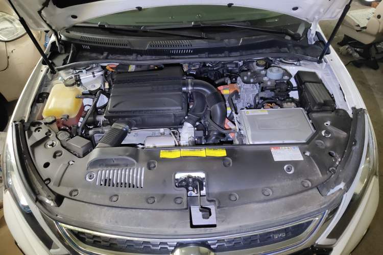 Used BYD Qin New Energy 2017 1.5T Luxury Model Engine Bay
