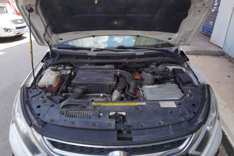 Used BYD Qin New Energy 2017 Qin 1.5T 100 Engine Bay