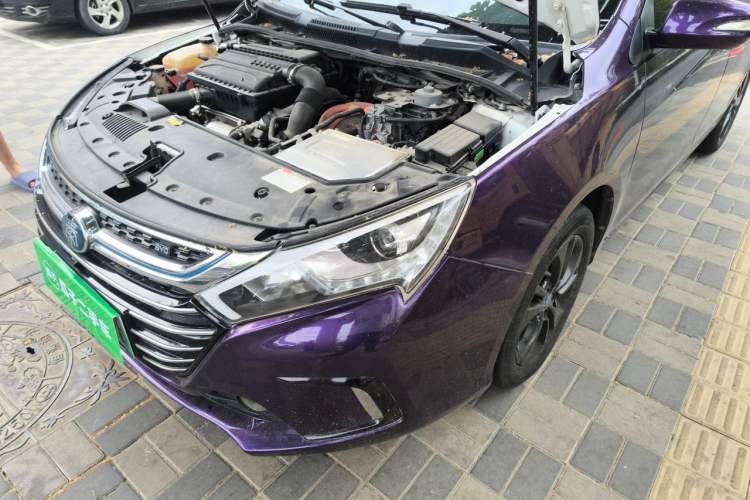 Used BYD Qin New Energy 2017 1.5T Luxury Model Engine Bay Left
