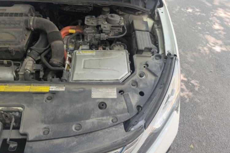 Used BYD Qin New Energy 2017 1.5T Luxury Model Engine Bay Left