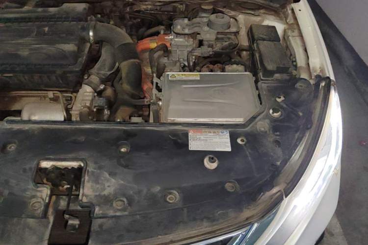 Used BYD Qin New Energy 2017 Qin 1.5T 100 Engine Bay Left