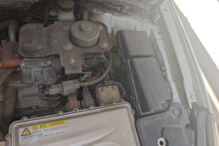 Used BYD Qin New Energy 2017 1.5T Luxury Model Engine Bay Left