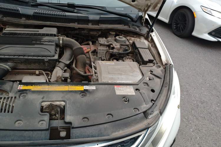 Used BYD Qin New Energy 2017 1.5T Luxury Model Engine Bay Left