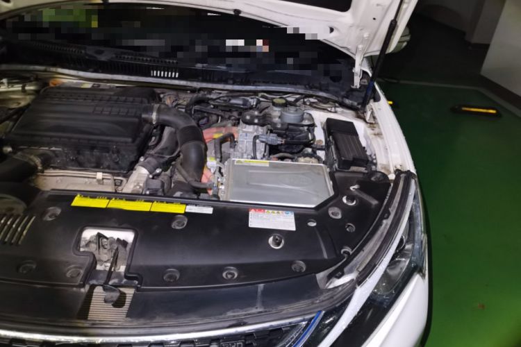 Used BYD Qin New Energy 2017 1.5T Luxury Model Engine Bay Left