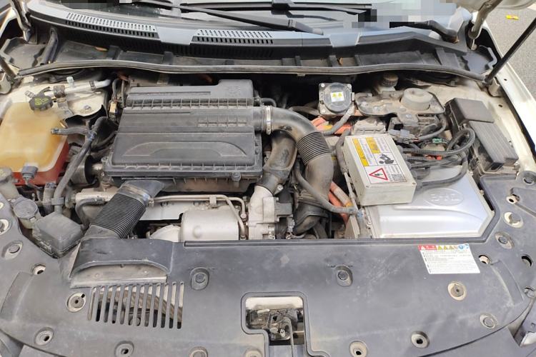Used BYD Qin New Energy 2017 1.5T Luxury Model Engine Bay