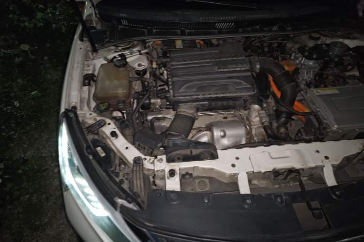 Used BYD Qin New Energy 2017 1.5T Luxury Model Engine Bay Right