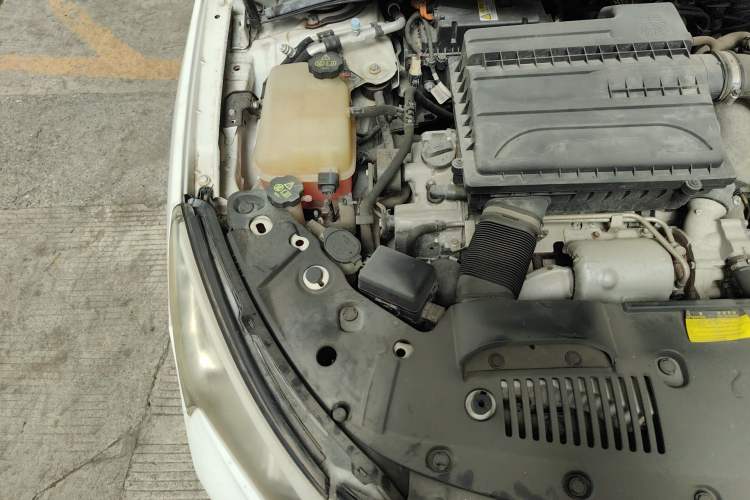 Used BYD Qin New Energy 2017 1.5T Luxury Model Engine Bay Right
